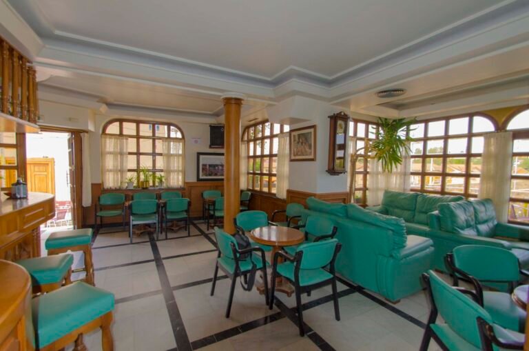 Cafeteria5